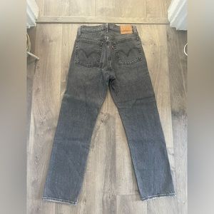 Levi Wedgie Straight